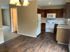 featured image of 3622 Ne Chouteau Trfy