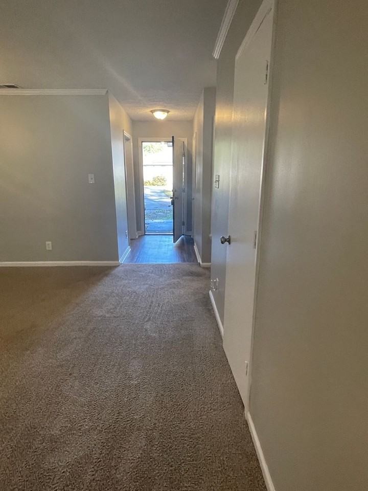 2 Peach Ct - Photo 2 of 18
