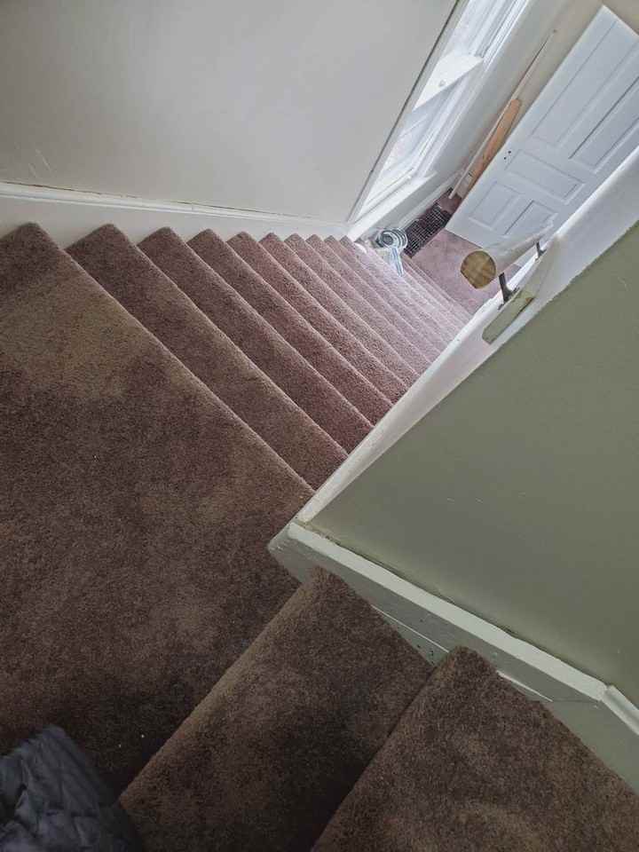1435 Villa St - Photo 7 of 37