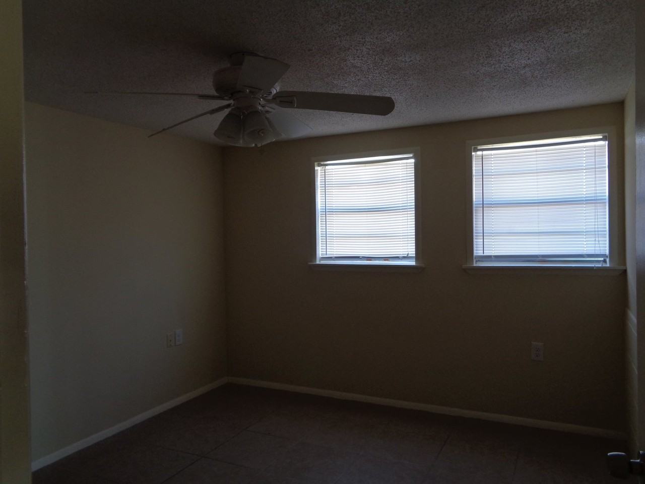 1133 1133 N. Fletcher Ave - 1133 N. Fletcher Ave - Photo 3 of 50