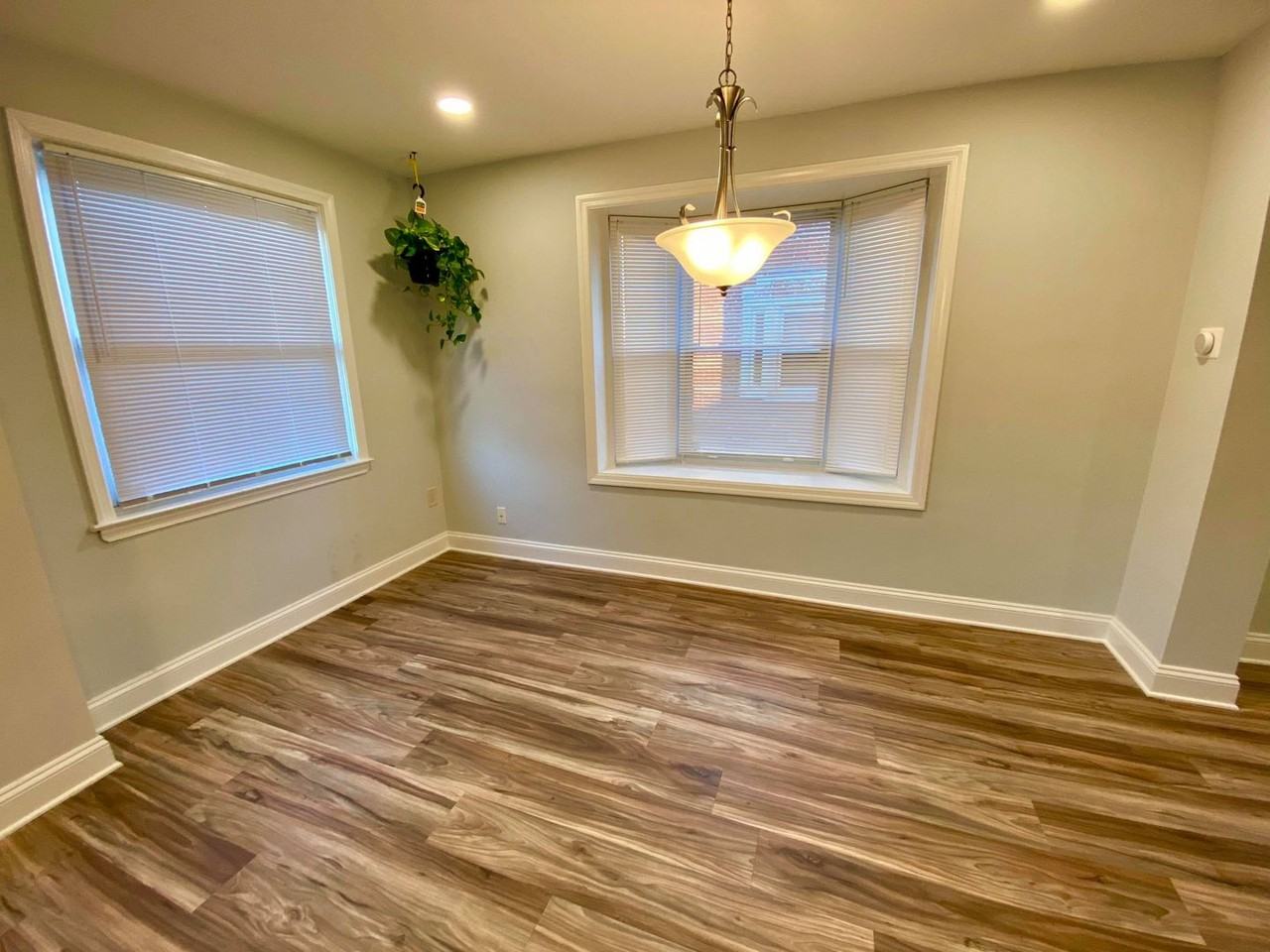 1952 Guy Way - Photo 5 of 18