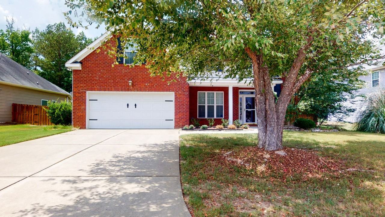 4004 Ellington Dr - Photo 2 of 35