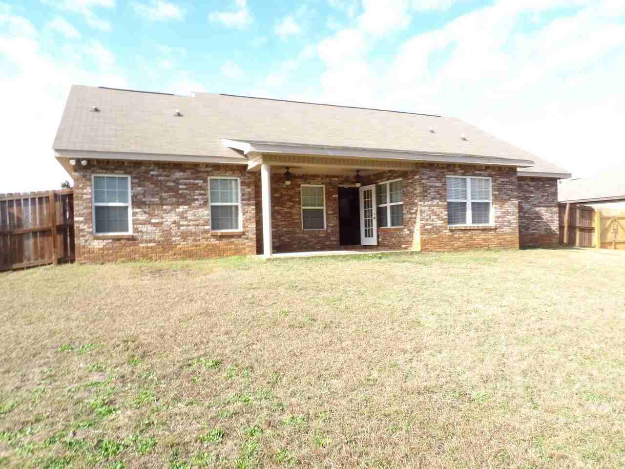 602 Legacy Drive - Photo 2 of 15