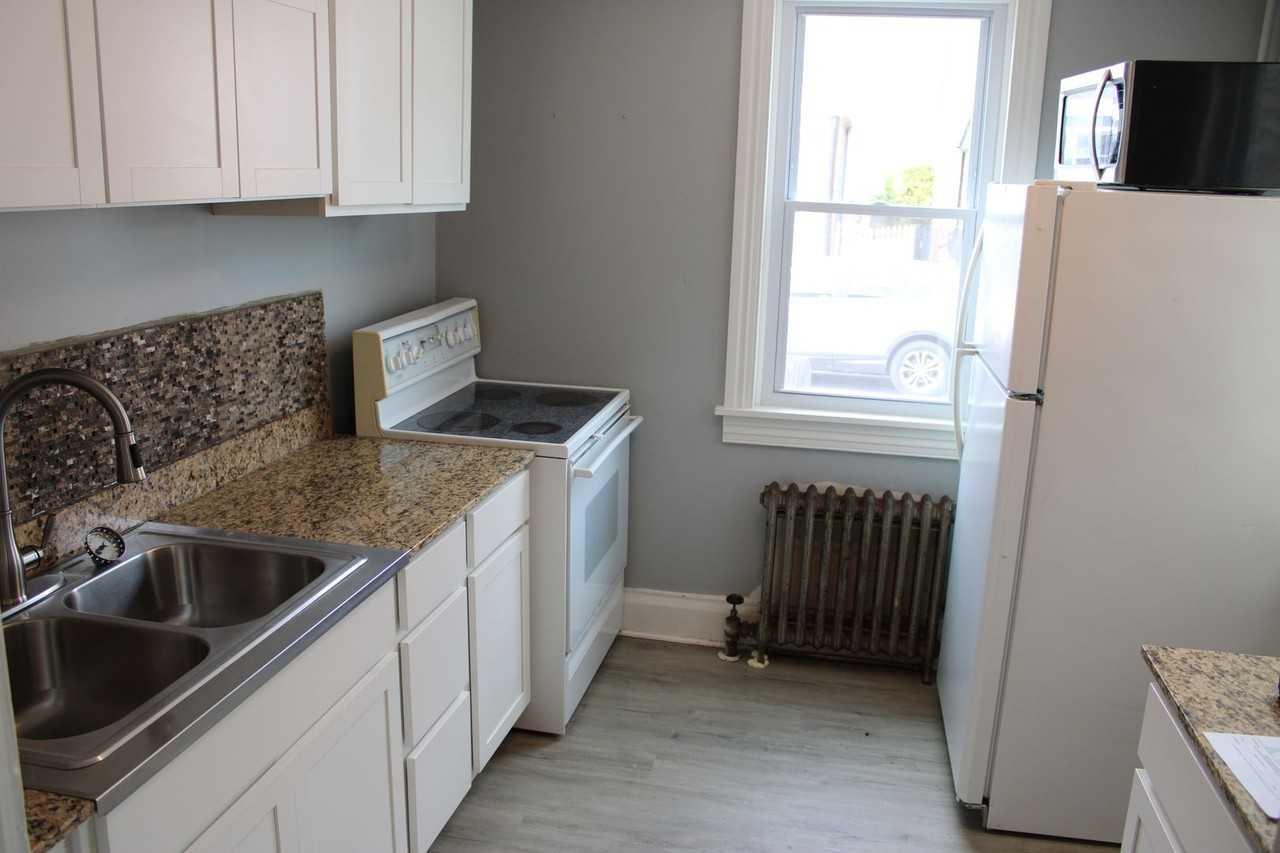 30 1/2 Mcallister St - Photo 2 of 7