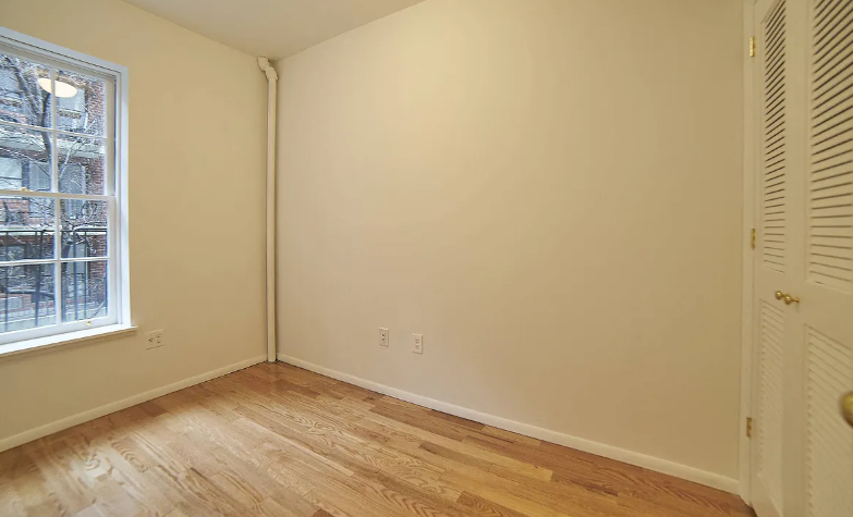 310 E 92nd St #3F - Photo 4 of 5