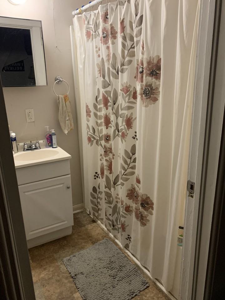 115 Crafton Street Southwest #A - Photo 5 of 11