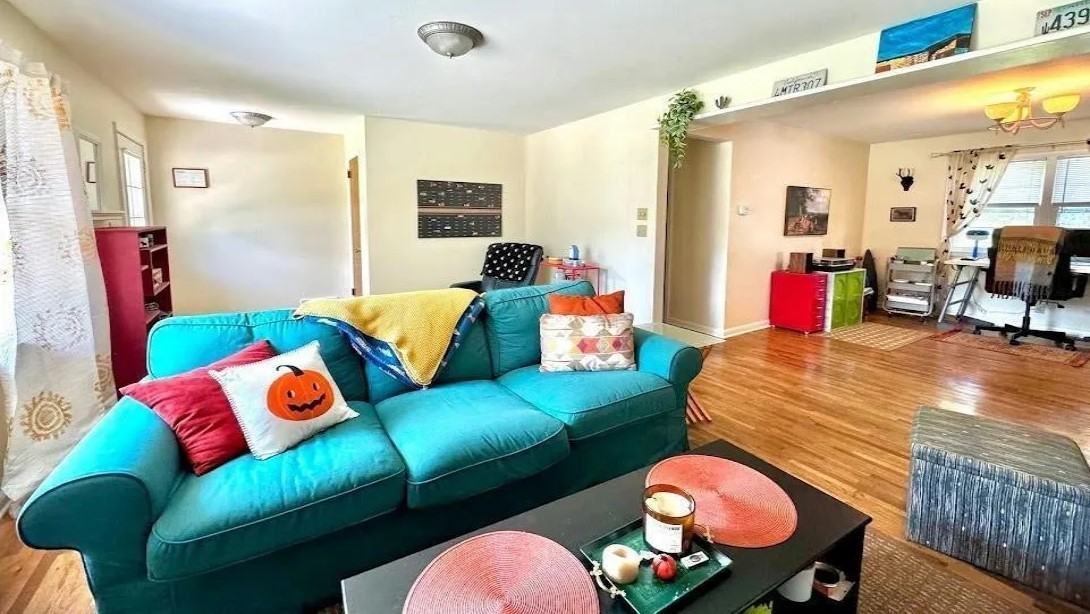 203 Orchard St N #A - Photo 2 of 9