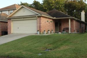 featured image of 117 Harbour Town Cir #NA