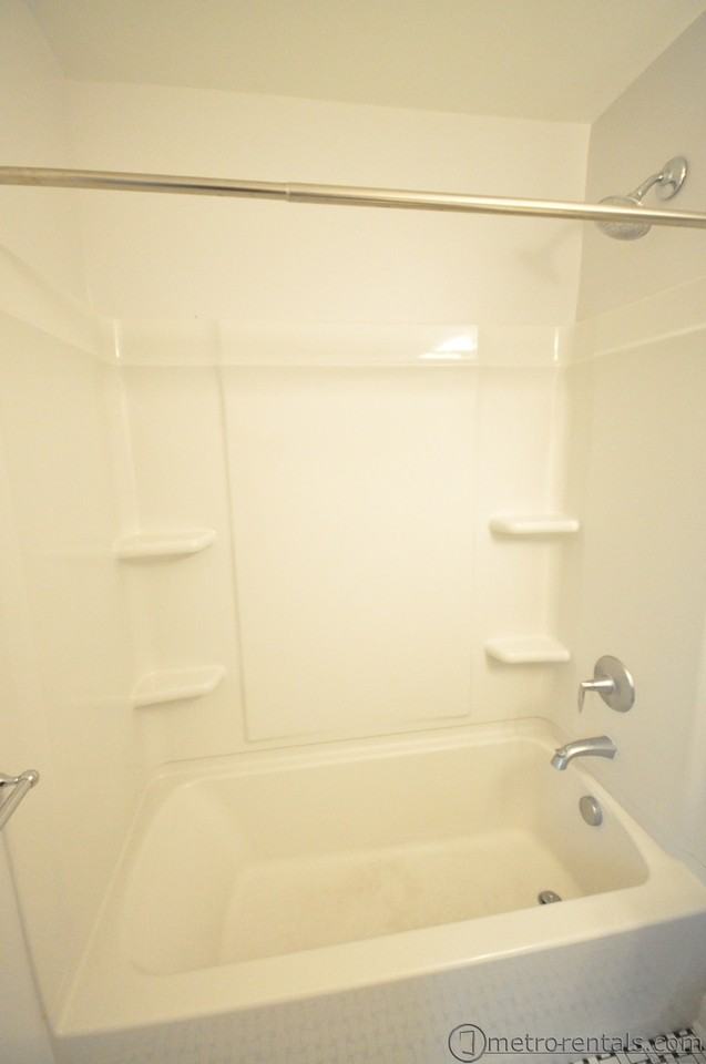 891 S Front St #NA - Photo 3 of 18