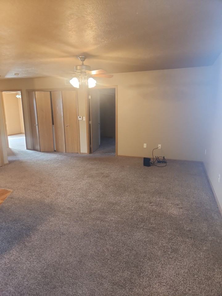 219 Centennial Dr #5 - Photo 3 of 13