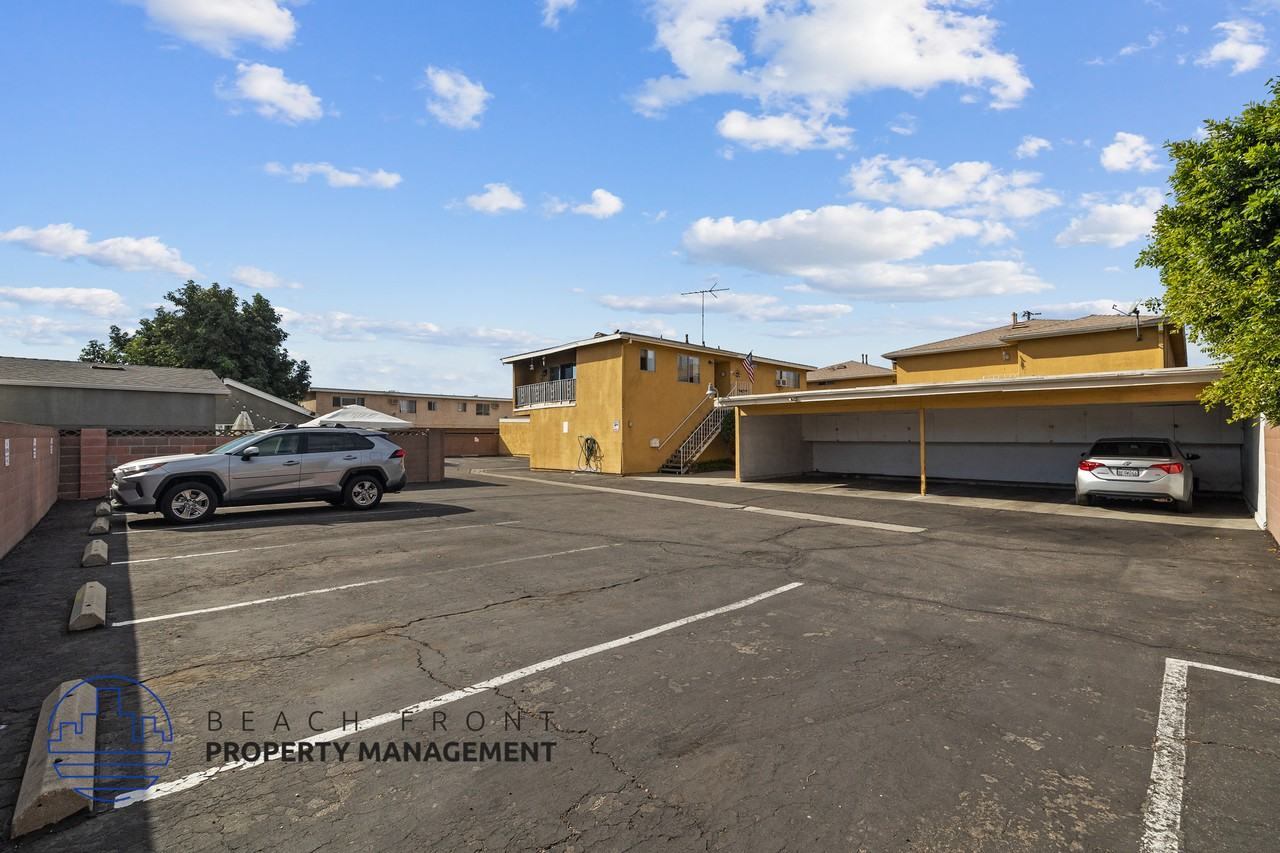 11714 Bellflower Blvd. - Photo 2 of 25