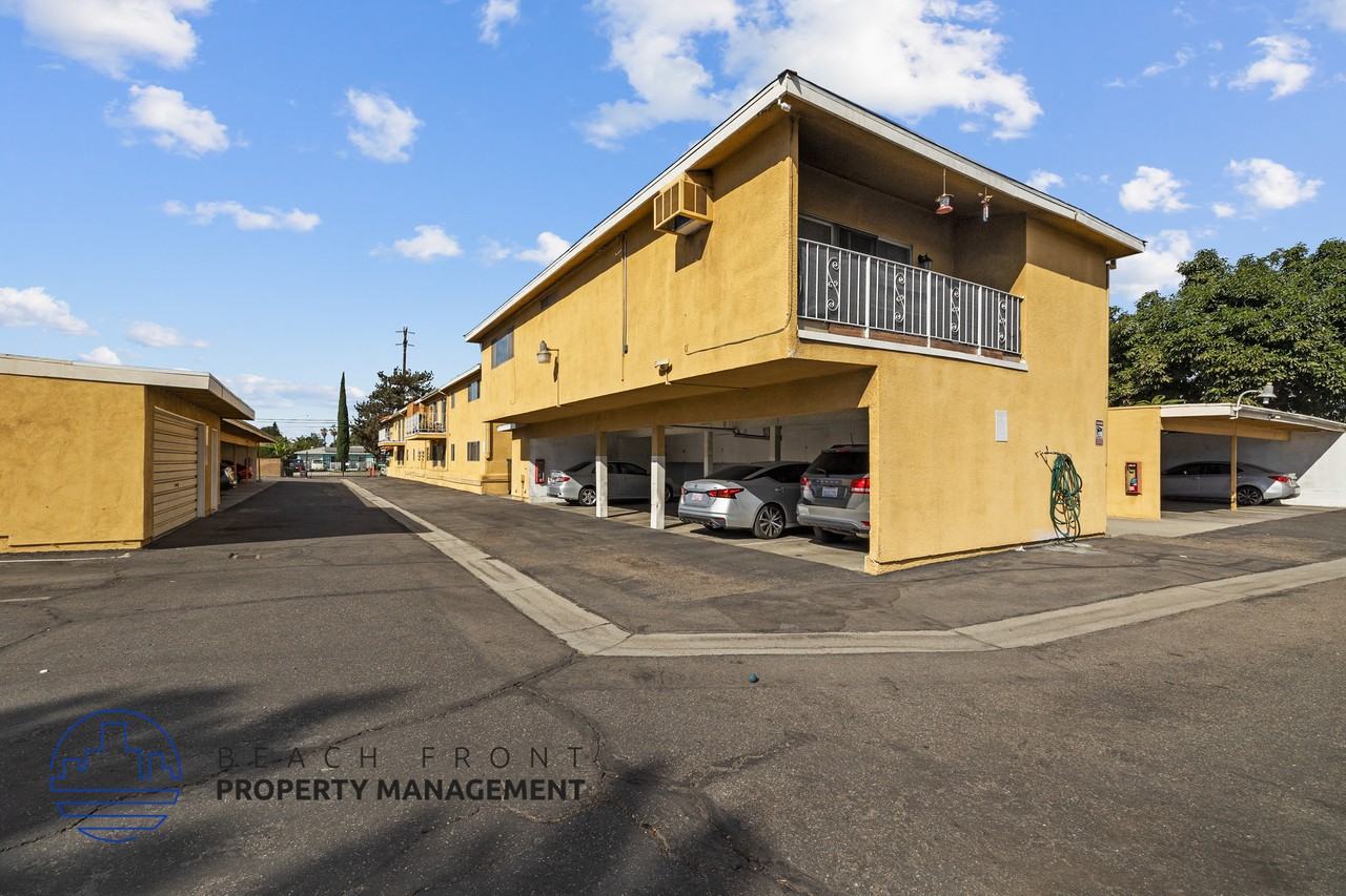 11714 Bellflower Blvd. - Photo 3 of 25