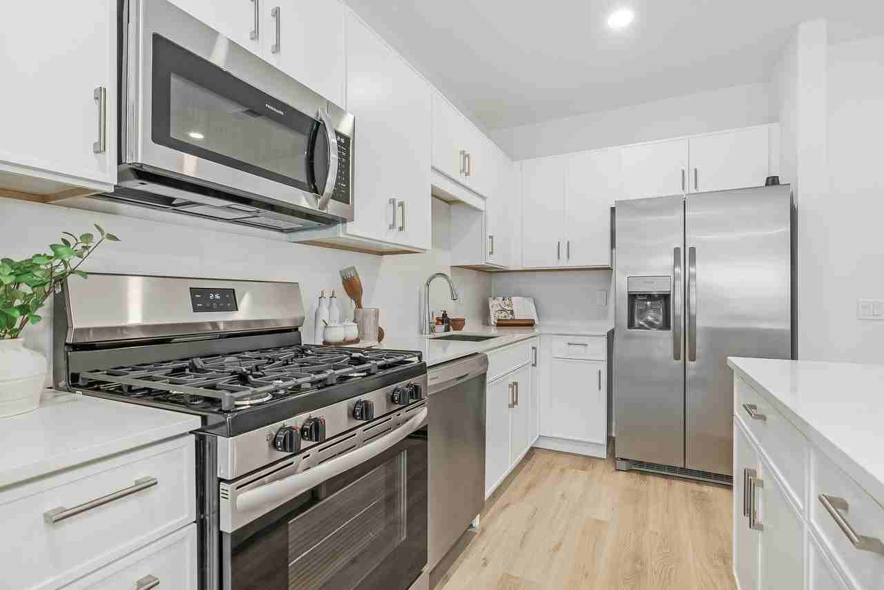 Livana East Hanover - Photo 3 of 22