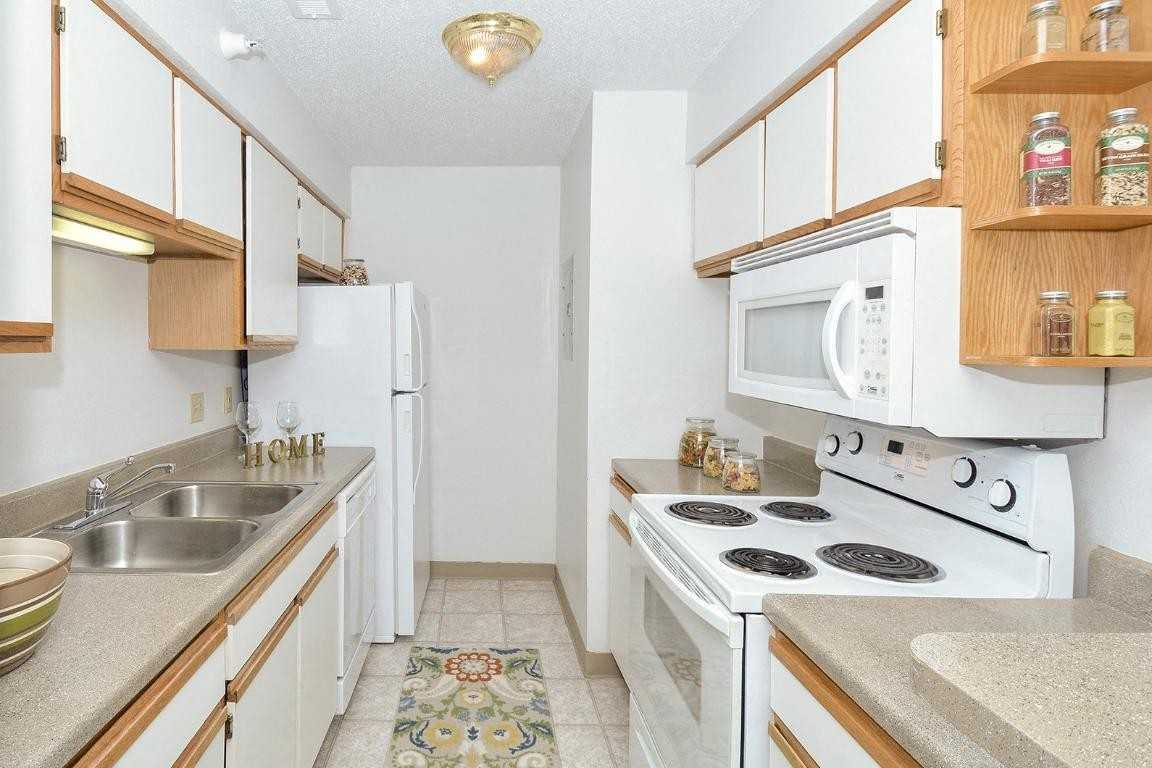 Park West - Photo 3 of 47