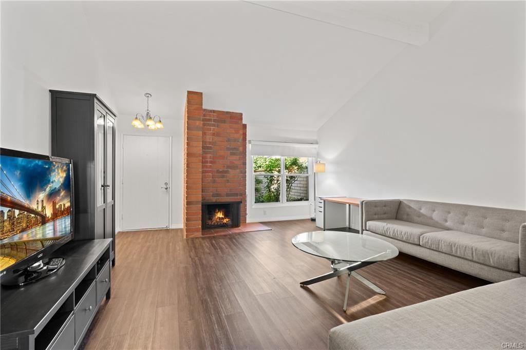 17 Camphor S - Photo 2 of 8