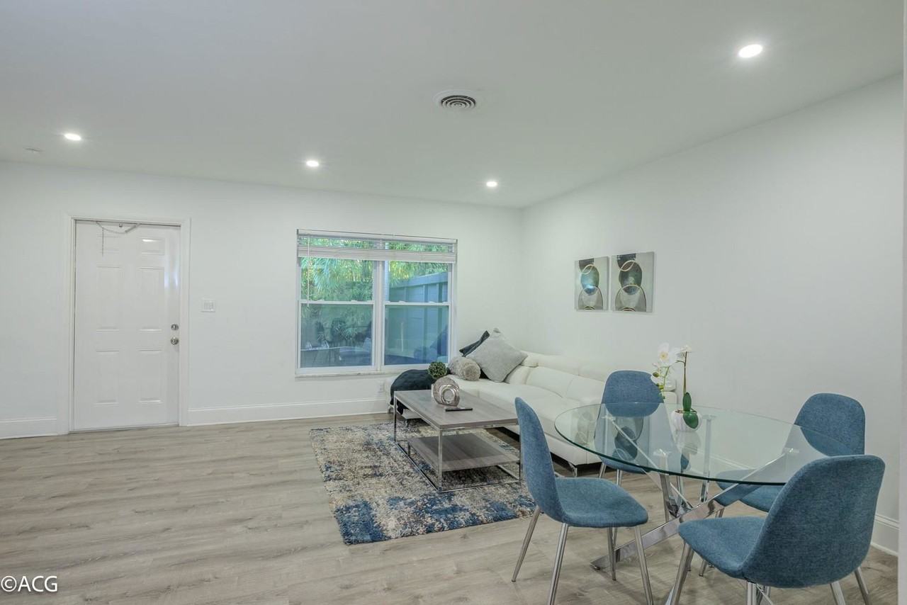 19 Ne 16th St #2 - Photo 2 of 8