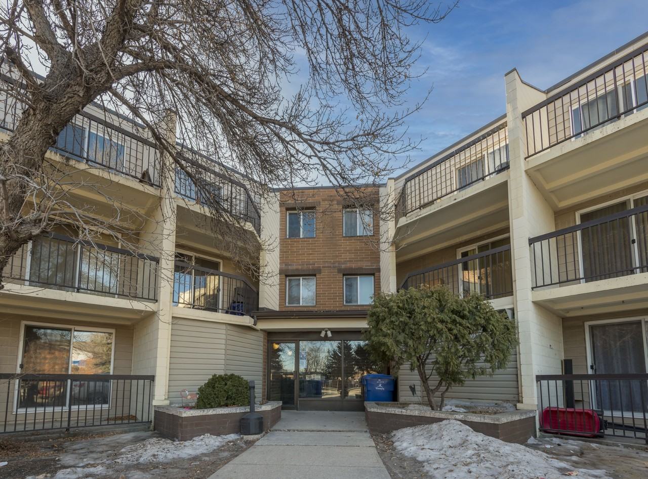 Garden Gate Apartments - Photo 2 of 6