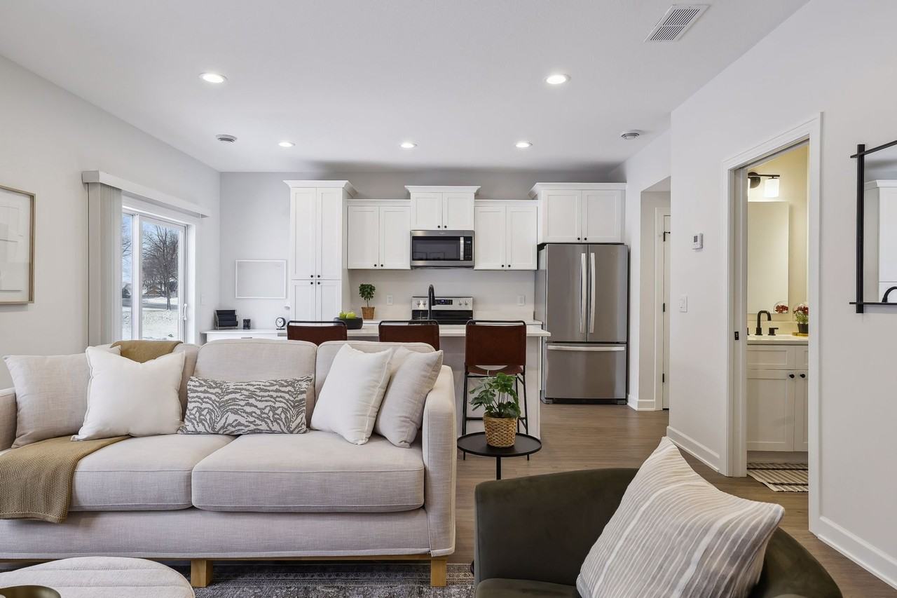 602 Franklin Street - Photo 2 of 39