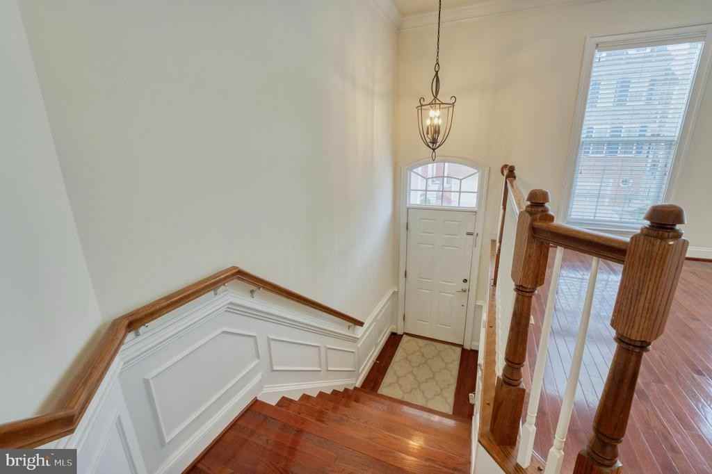 25442 Hopton House Ter - Photo 3 of 35