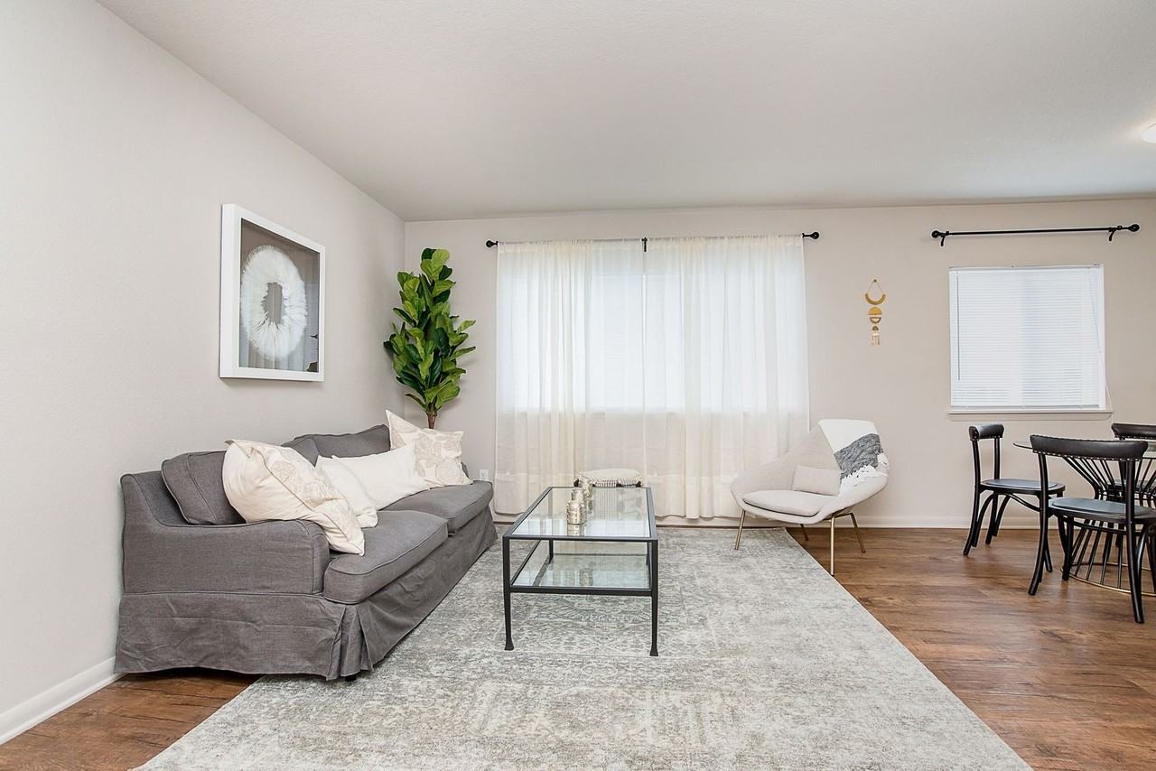 University Crossing Apartments and Townhomes - Photo 7 of 50