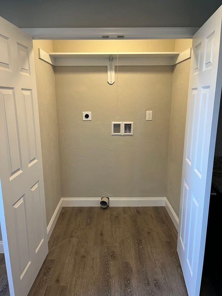 3533 Messersmith Rd - Photo 7 of 50