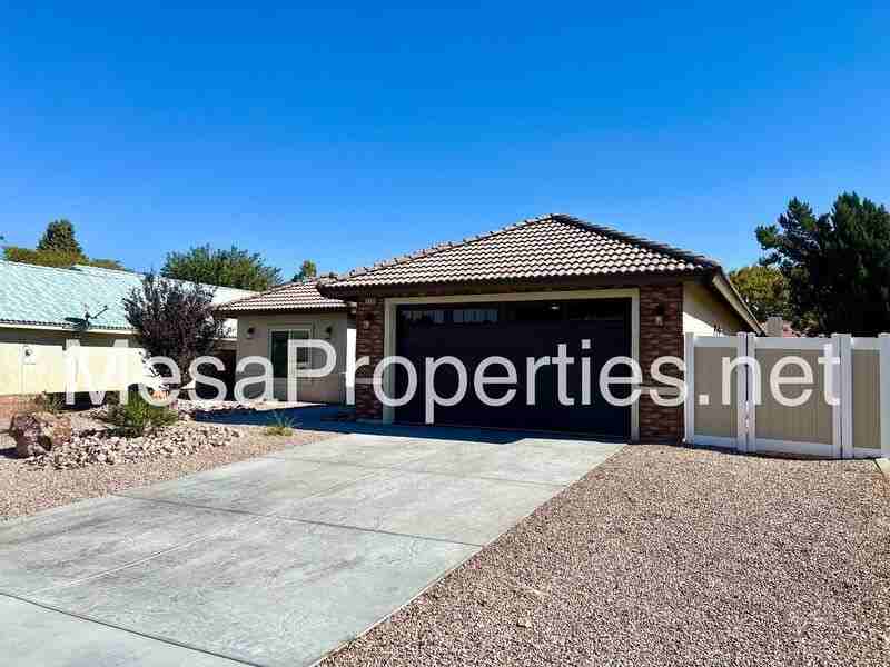 12839 Rolling Ridge Rd - Photo 2 of 28