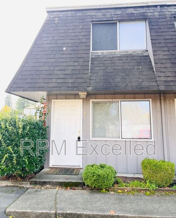 634 M Street Northeast #4