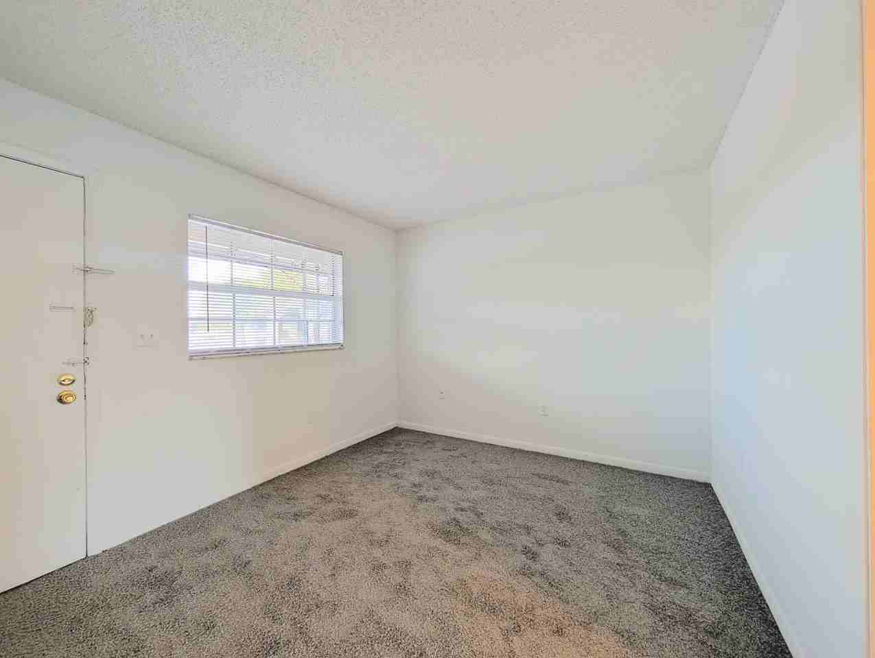 SSET - Photo 2 of 24