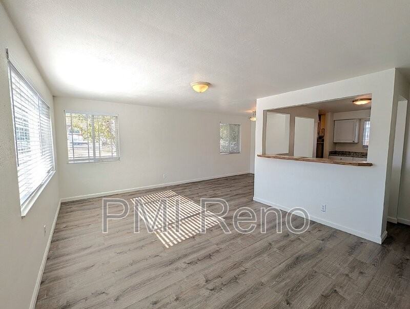 760 Balzar Cir #A - Photo 3 of 18