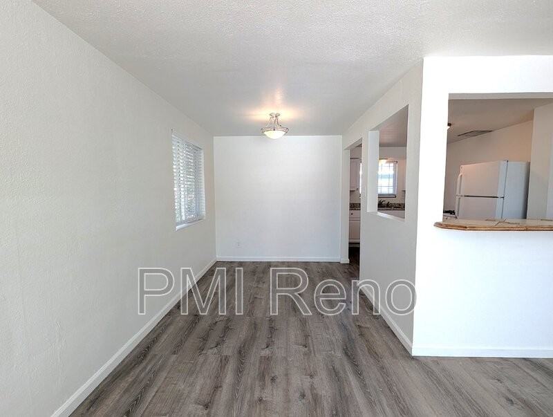 760 Balzar Cir #A - Photo 5 of 18