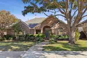 featured image of 8012 Greenwood Dr