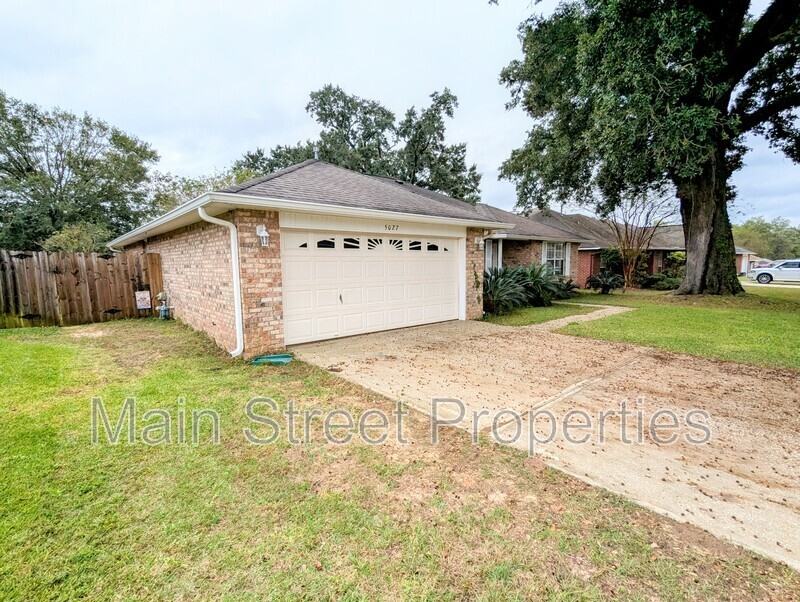 5027 Port St Joe St - Photo 2 of 30