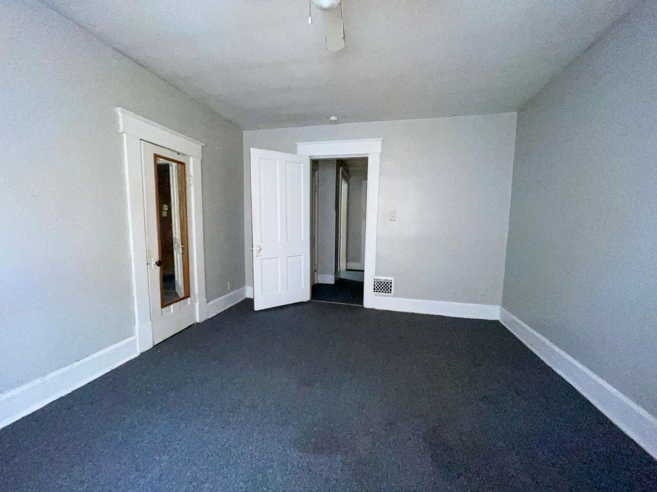 1517 West Main Street #4 - Photo 3 of 8