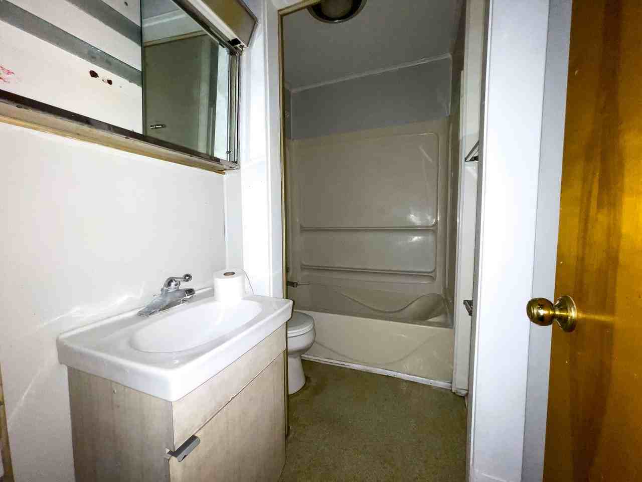 1517 West Main Street #4 - Photo 5 of 8