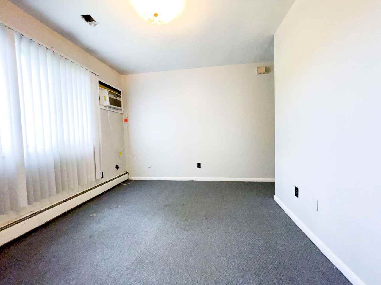 1517 West Main Street #4 - Photo 4 of 8