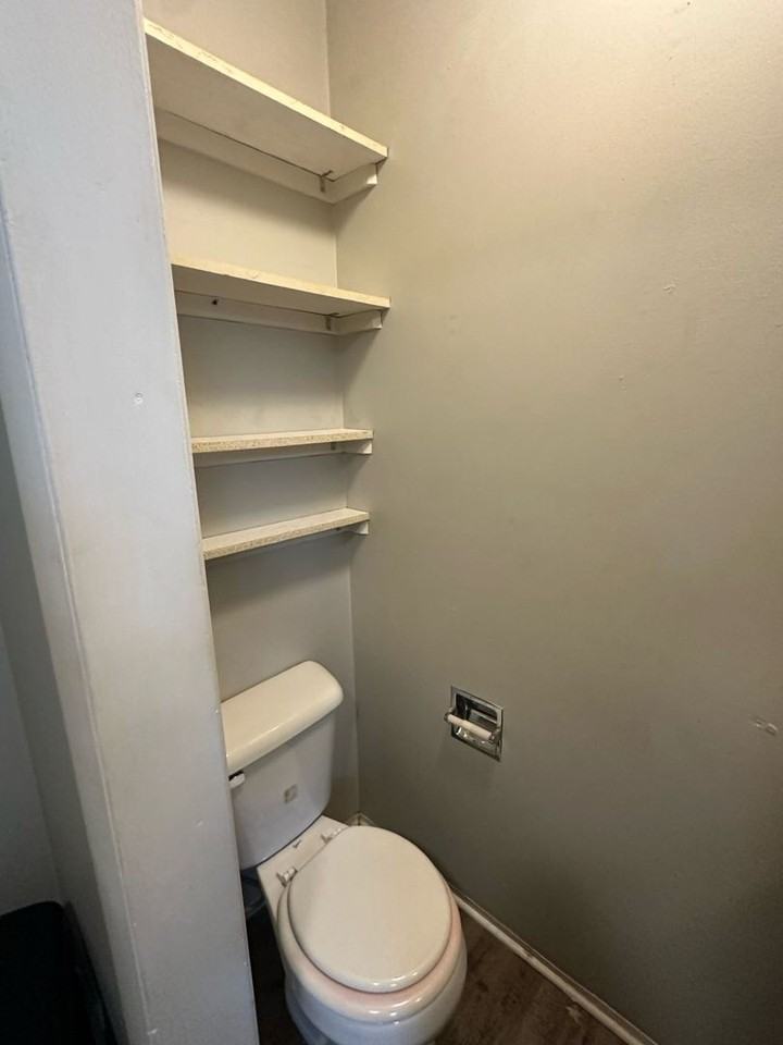 1517 West Main Street #6 - Photo 3 of 10