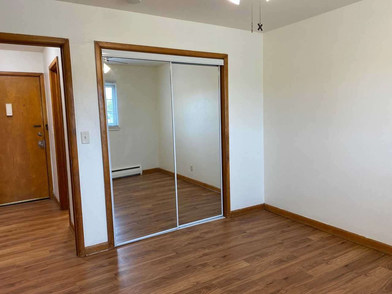 2738 Bolivar - Photo 7 of 11