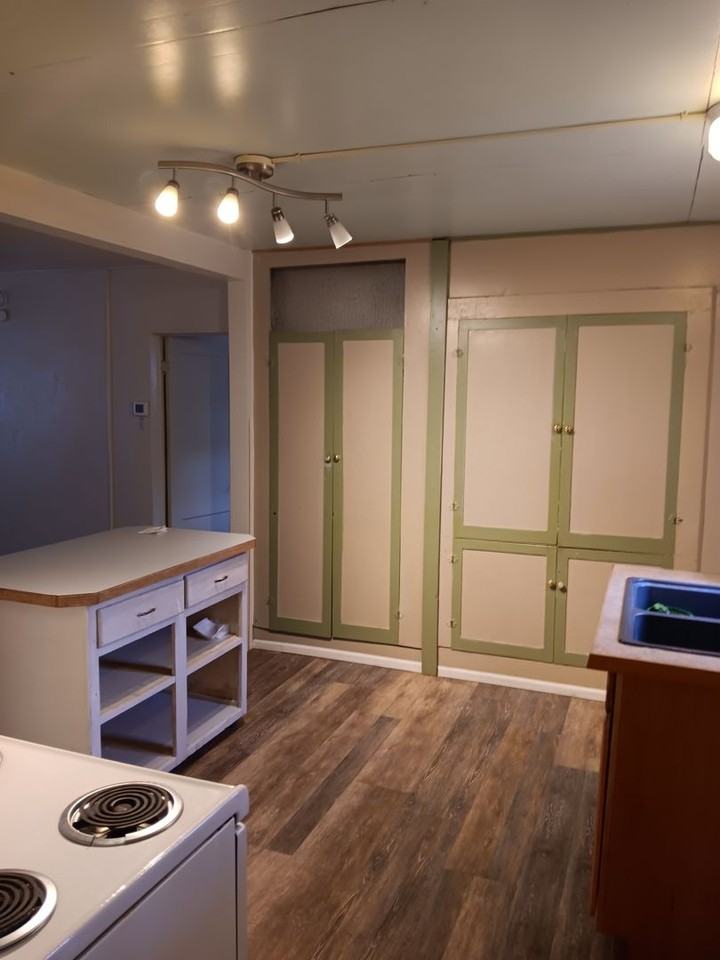 3006 N 2nd St - Photo 6 of 14