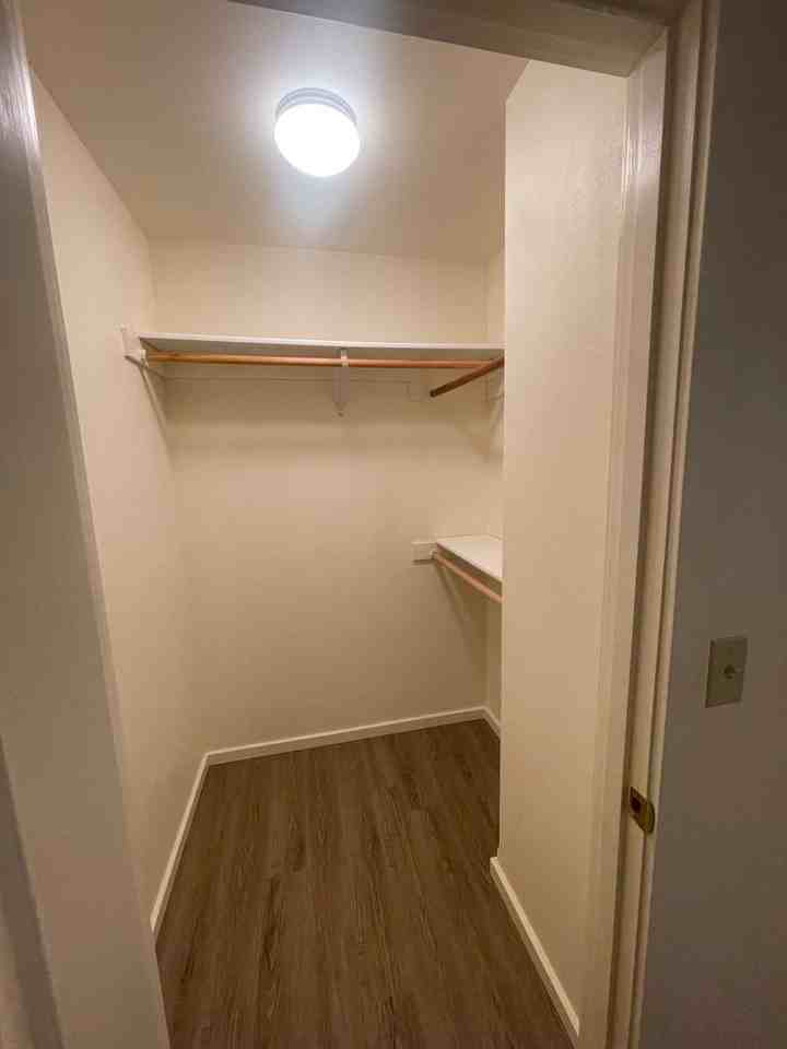 893 West Ash Street - Photo 7 of 19