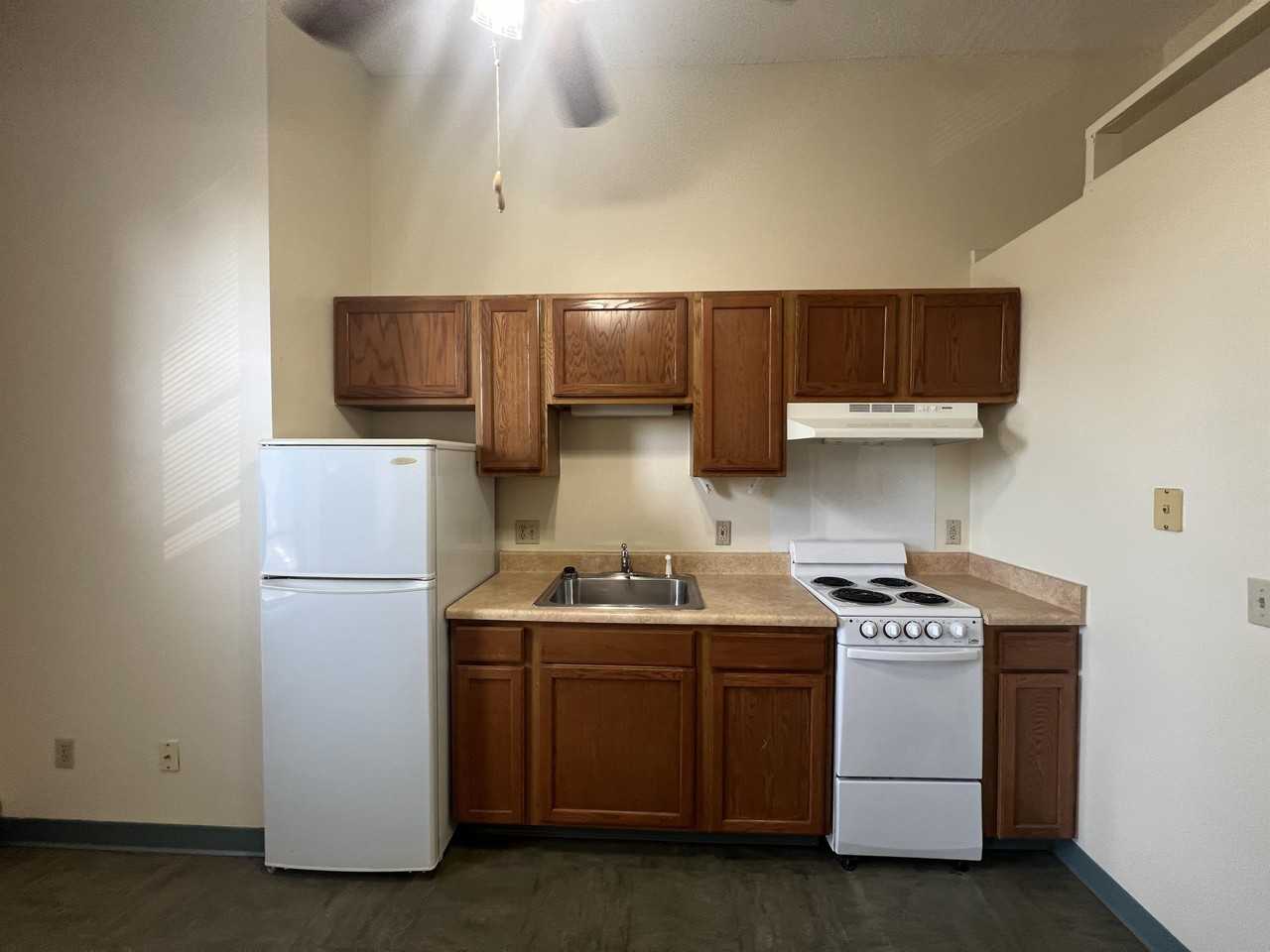 1819 South 5th Street - Photo 3 of 6