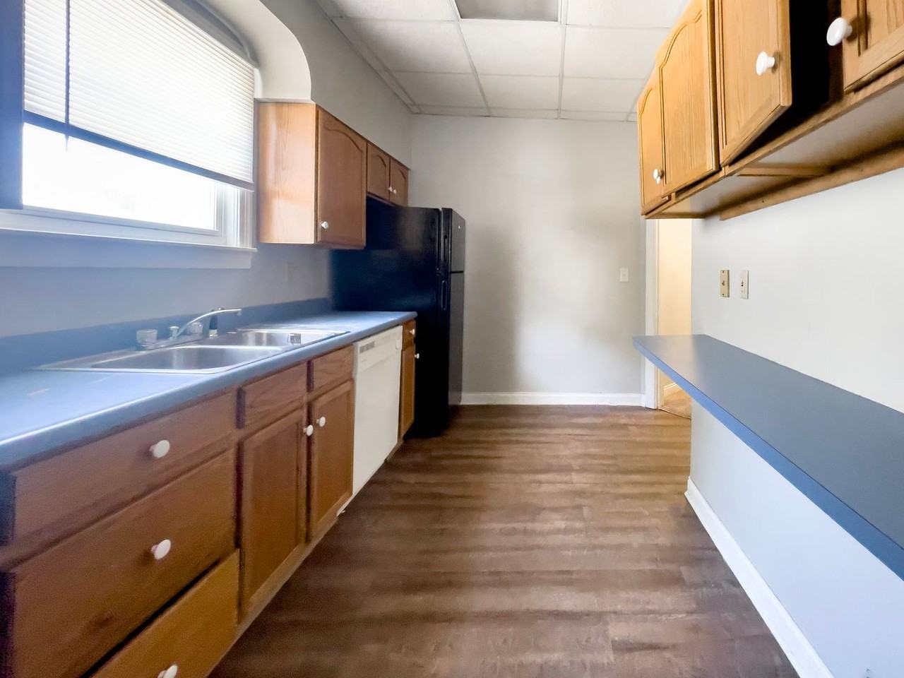 805 W University Ave #3 - Photo 2 of 21