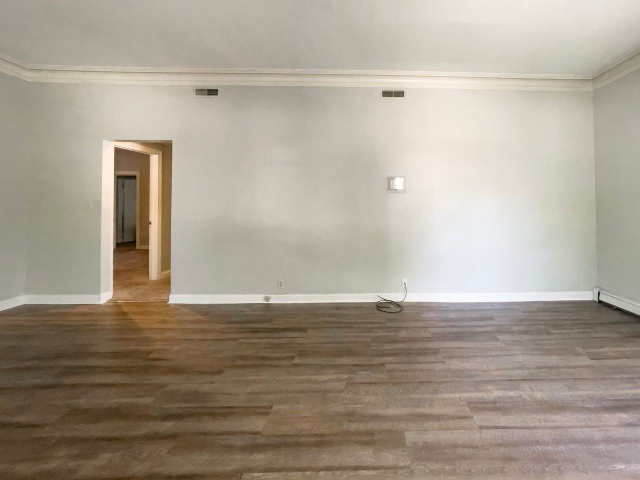 805 W University Ave #3 - Photo 4 of 21