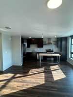 featured image of 208 E Greenfield Ln