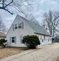 featured image of 842 7th St