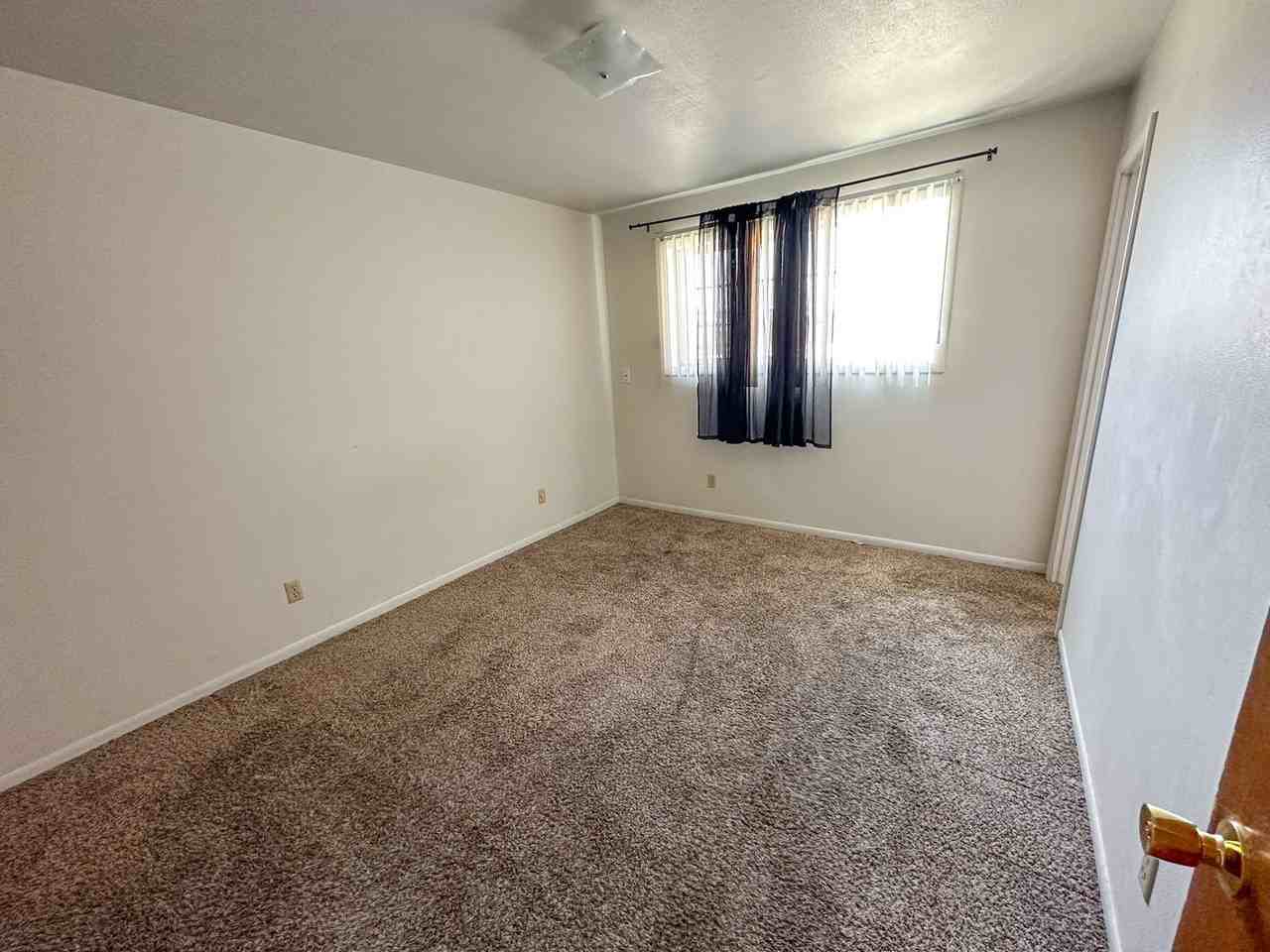 2713 Luther - Photo 6 of 35