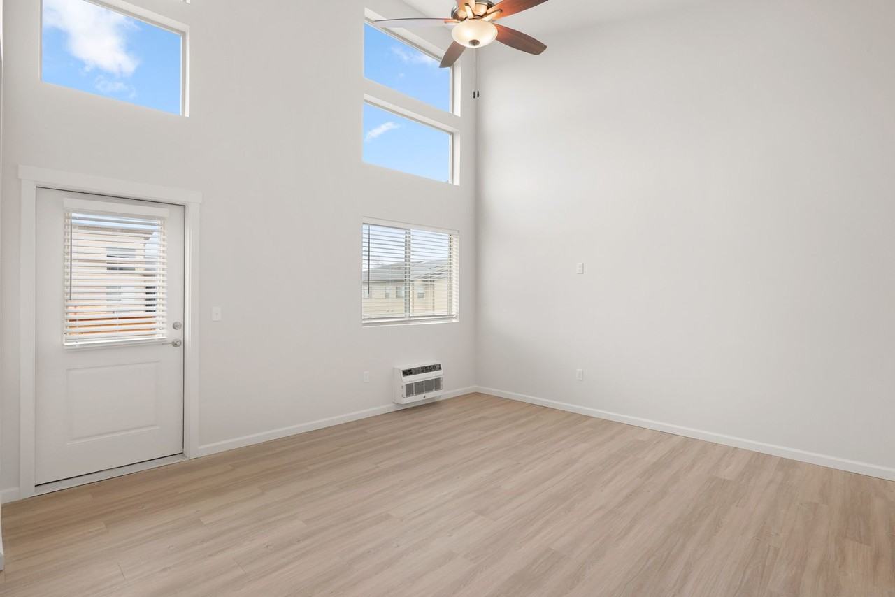 Shepherds Crossing Apartments - Photo 3 of 50