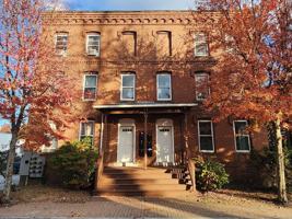 featured image of 21 Summer St