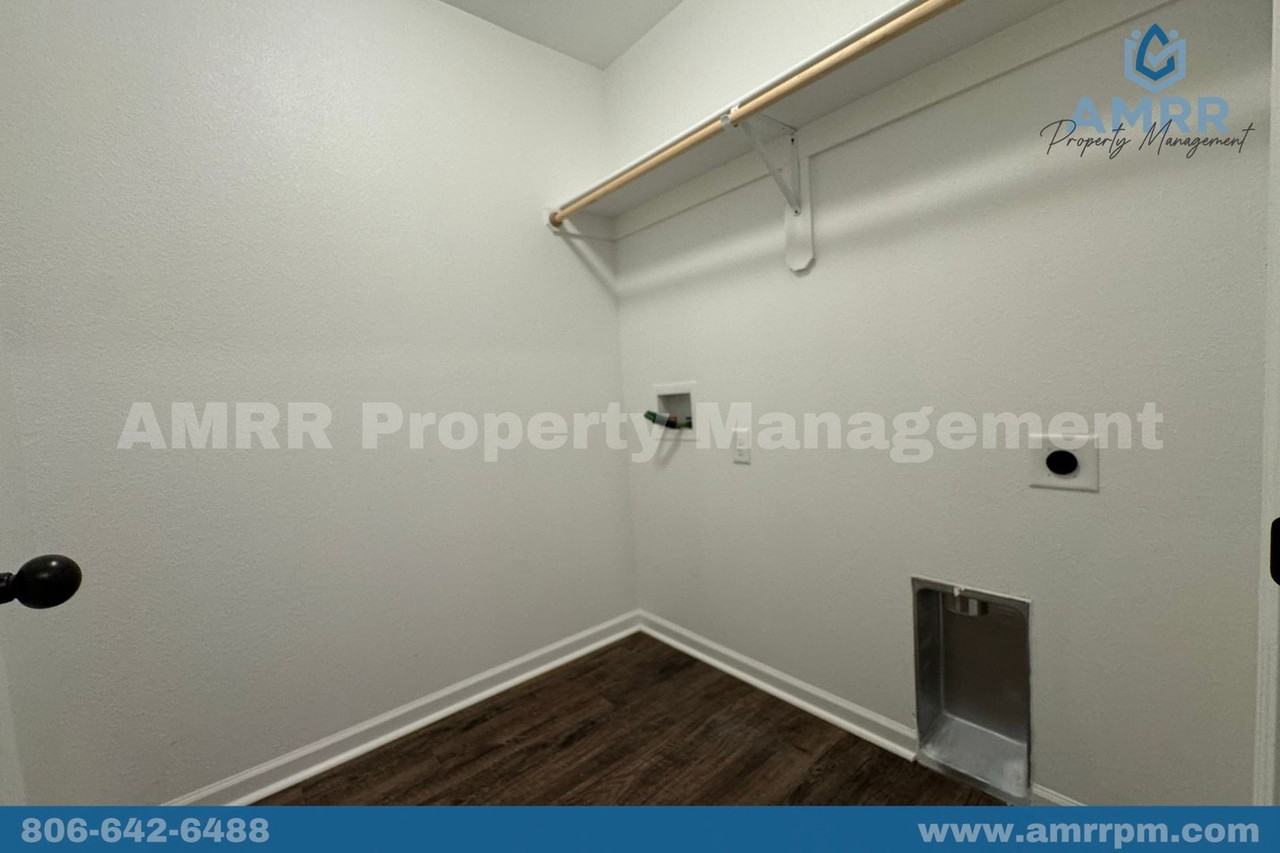 1101 Downy Dr - Photo 3 of 21
