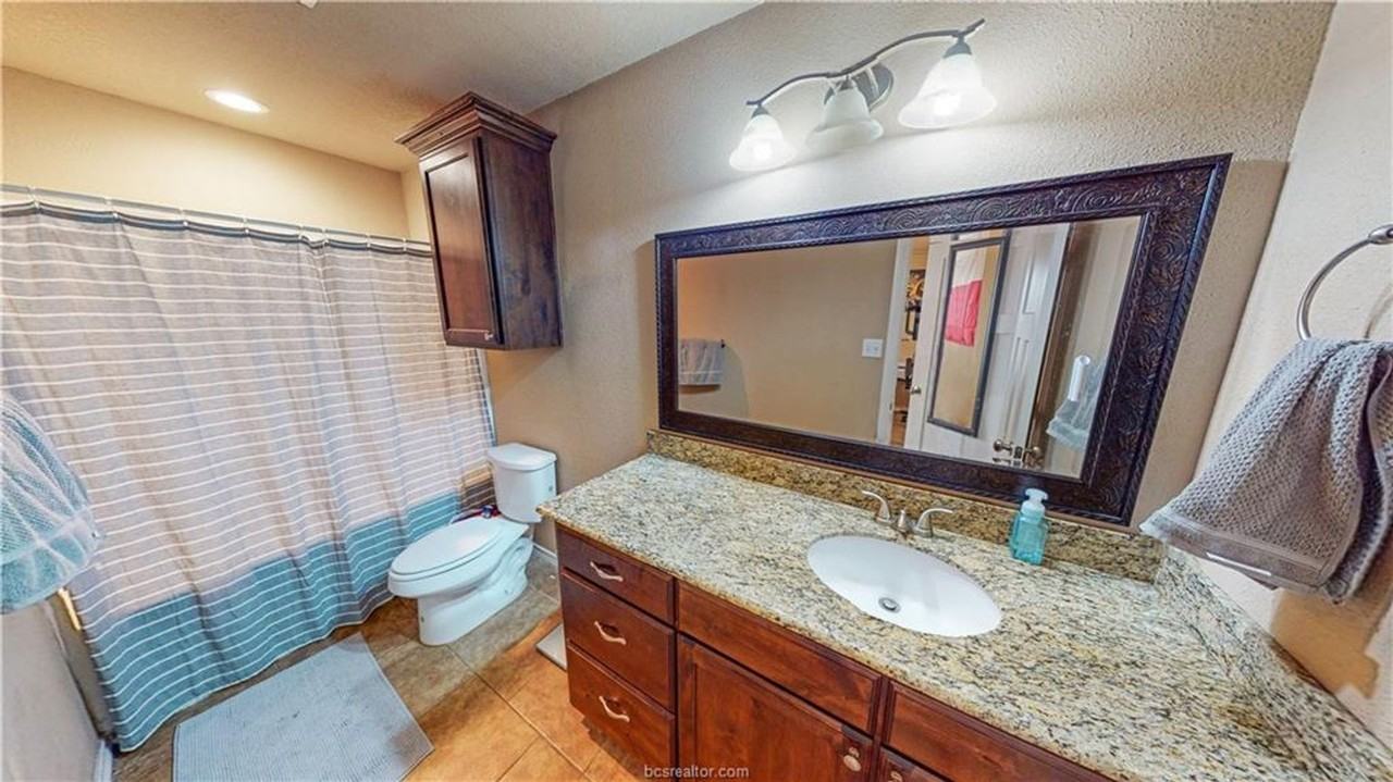 3605 Haverford Road - Photo 4 of 8