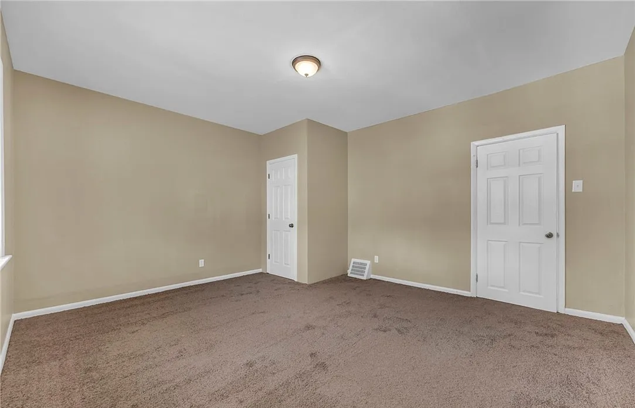 6527 Sebert Ave - Photo 2 of 14